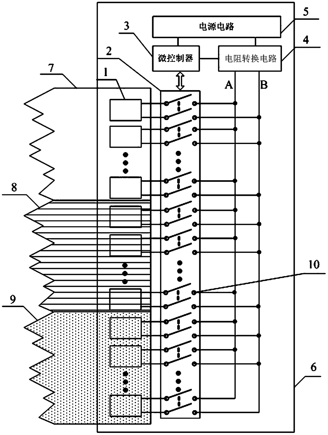 Ice layer thickness measuring device based on piezoresistive sensors