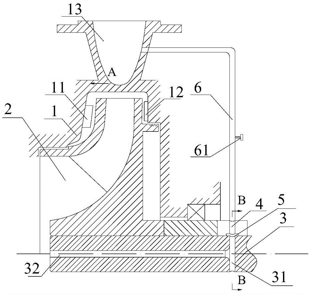 Single-stage centrifugal pump capable of achieving self balance of axial force