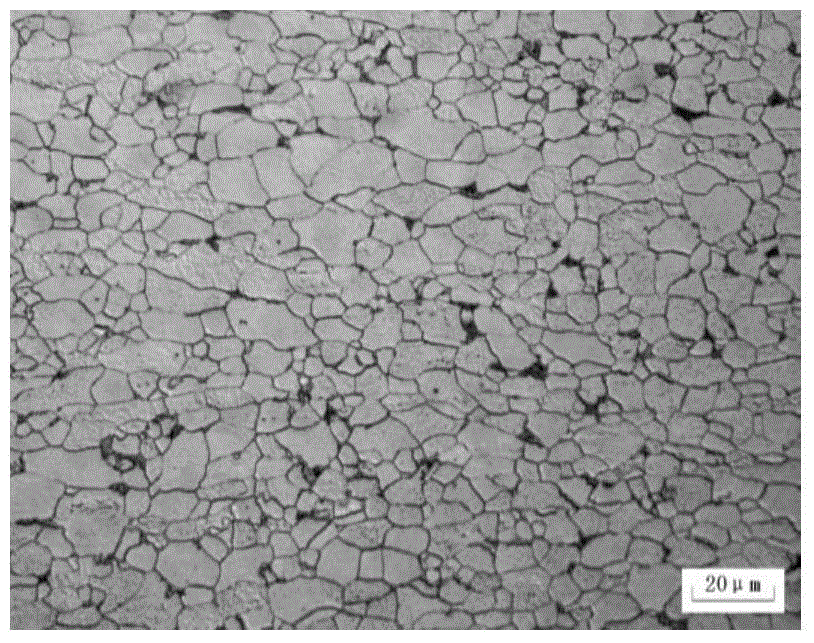 Cold-rolled steel strip for flux-cored welding wire with low-temperature toughness and production method thereof