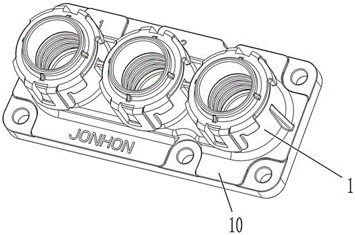 Shielding sleeve and connector with same