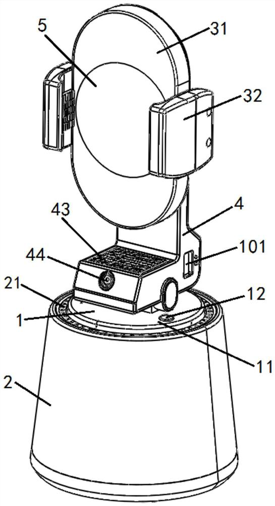 A mobile phone selfie holder with a light ring