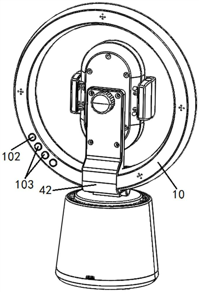 A mobile phone selfie holder with a light ring