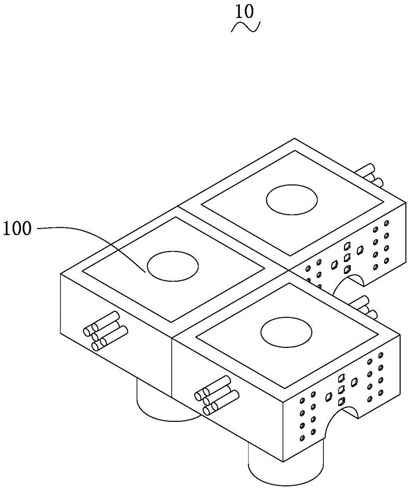 Interconnected cooling device and led illuminating lamp using the interconnected cooling device