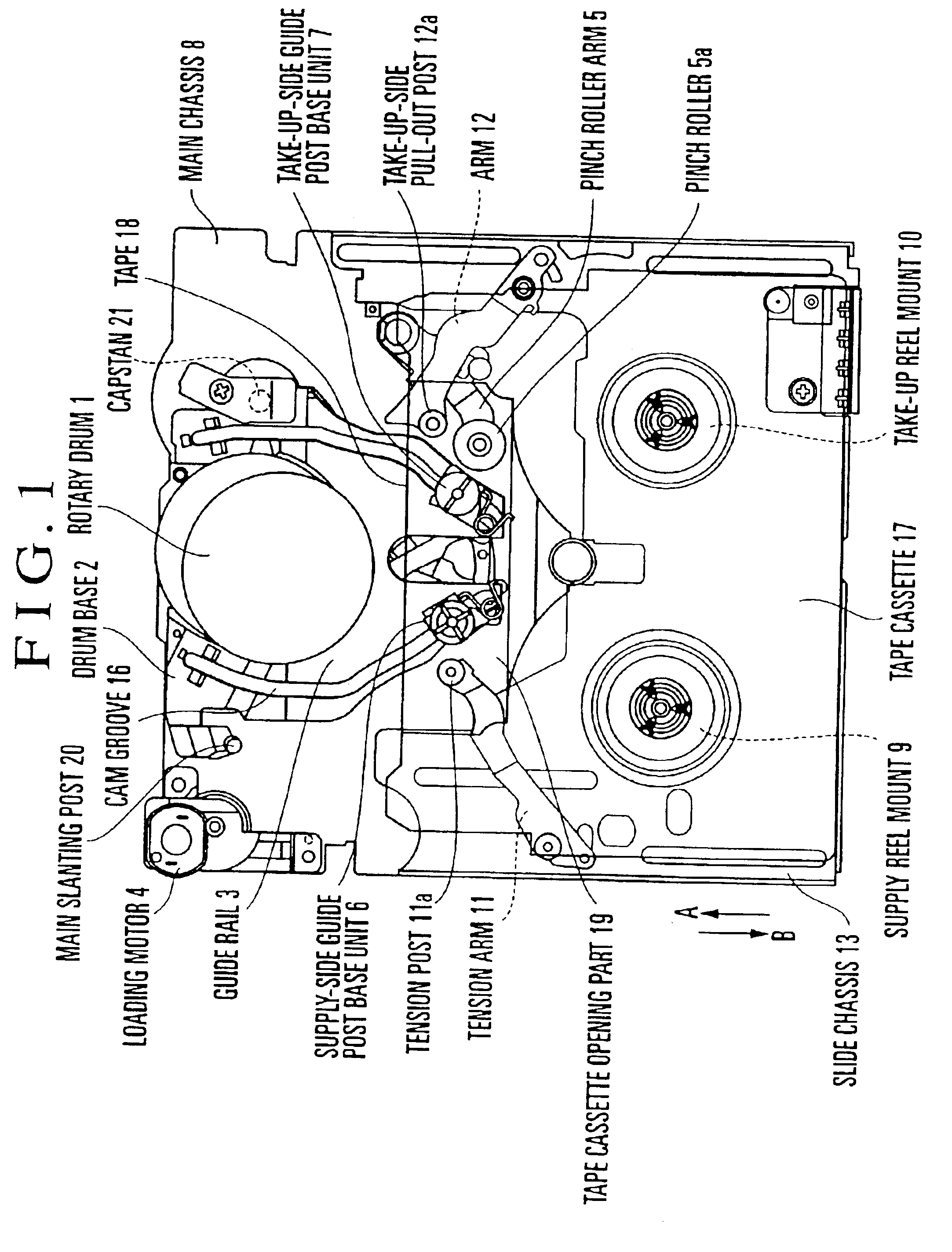 Recording/reproducing apparatus with reduced number of guides posts