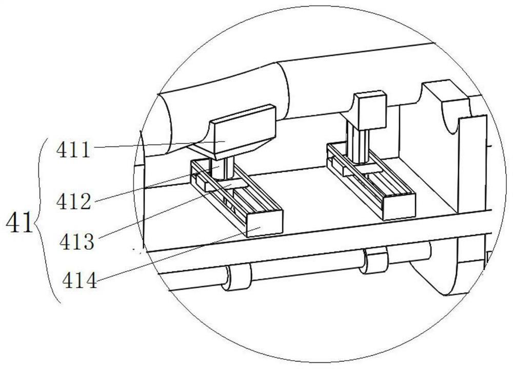 A special-shaped pipe welding clamping device