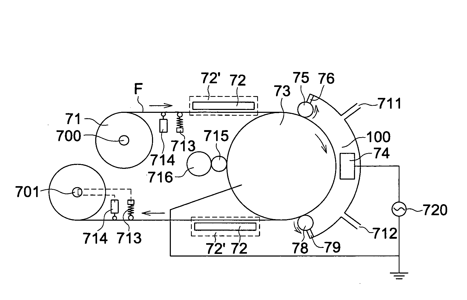Plasma discharge treatment apparatus, and method of manufacturing gas barrier film