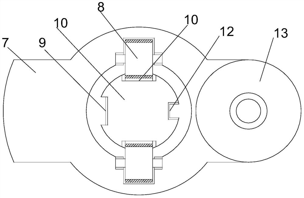 A follow-up and stable lifting device for storage