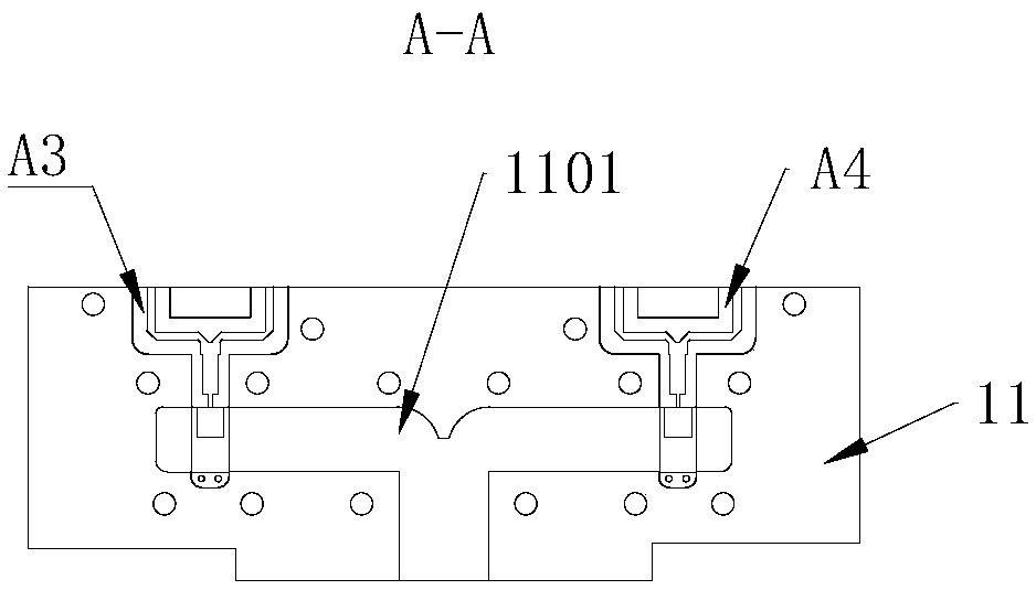 A ridge waveguide microstrip probe eight-way power combining/power dividing network