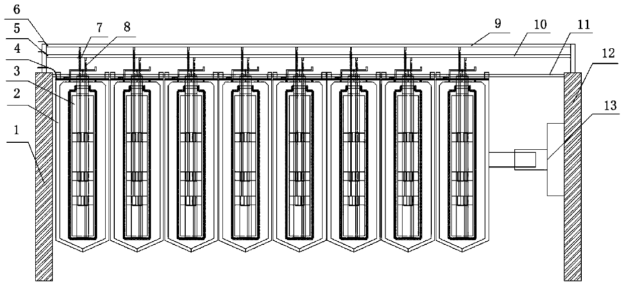 A high pressure plate and frame filter press with retractable filter plate