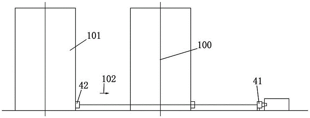 Absorption tower translation device and construction method thereof