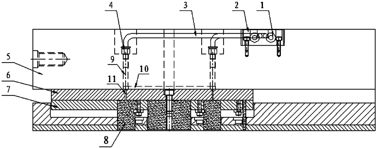 Self-lubricating multi-station progressive die