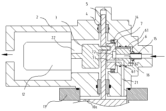 Self-decompression gas distribution mechanism and low-temperature refrigerator adopting the self-decompression gas distribution mechanism