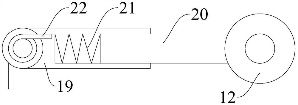 Material guiding and heating mechanism of a plate processing edge banding machine