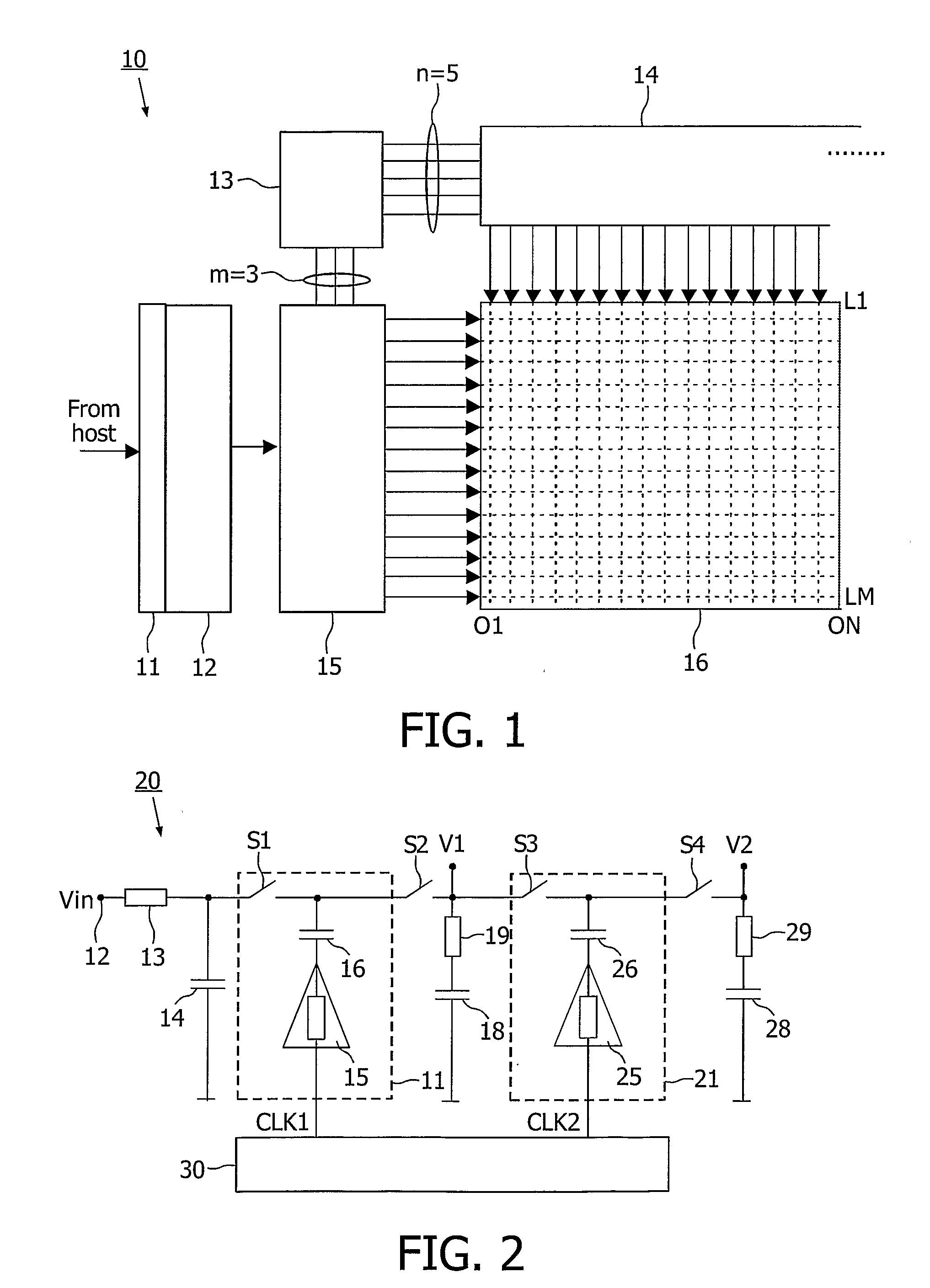 Apparatus comprising a charge pump and LCD driver comprising such an apparatus