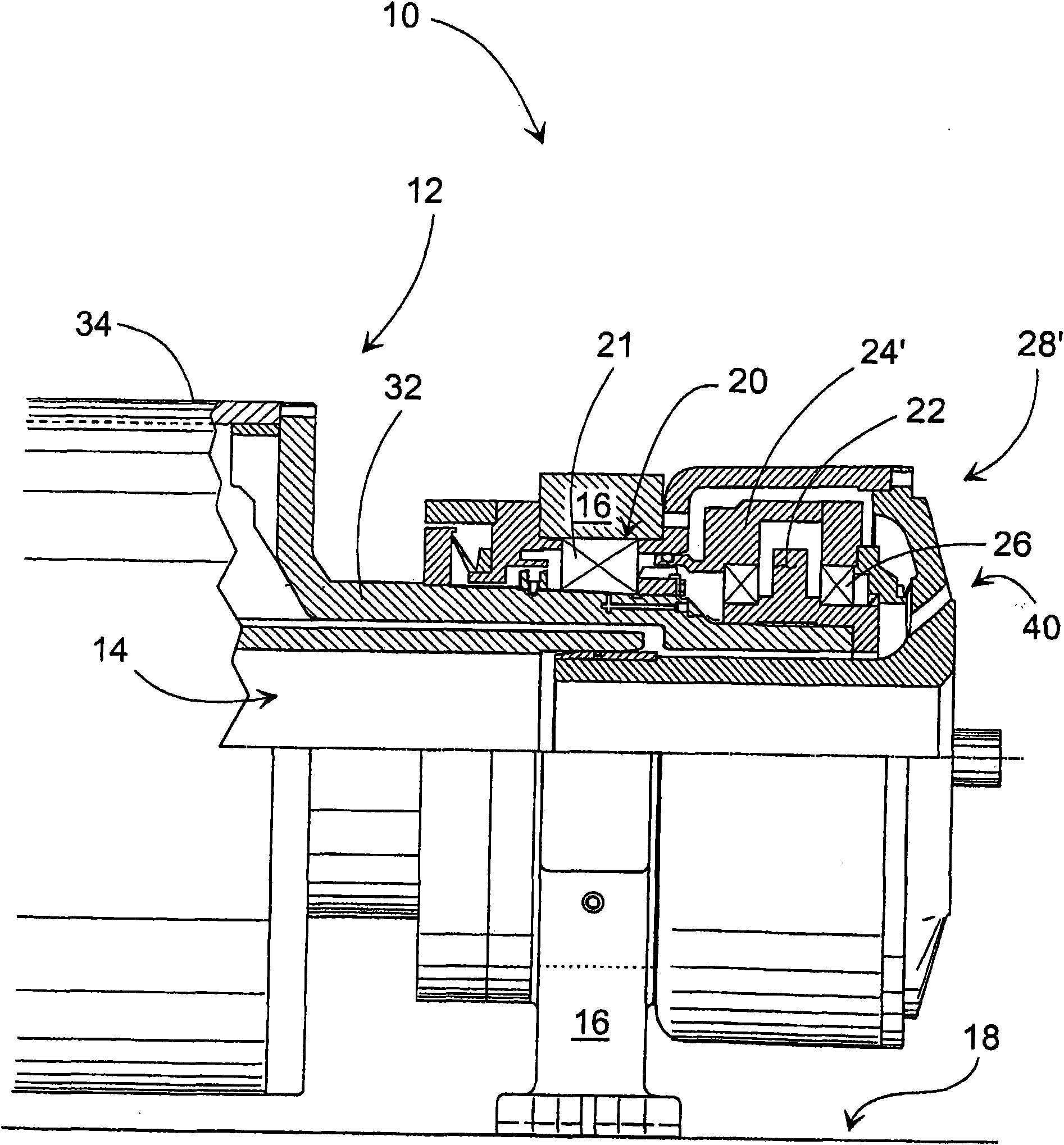 Gear-system arrangement for driving a vacuum roll and for supporting the internal structures of a vacuum roll