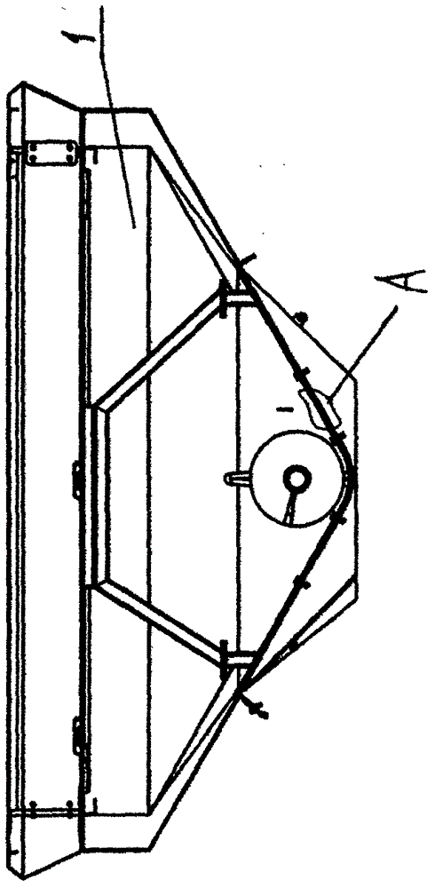 Adjustable sieve mesh mechanism of feed hopper of threshing machine