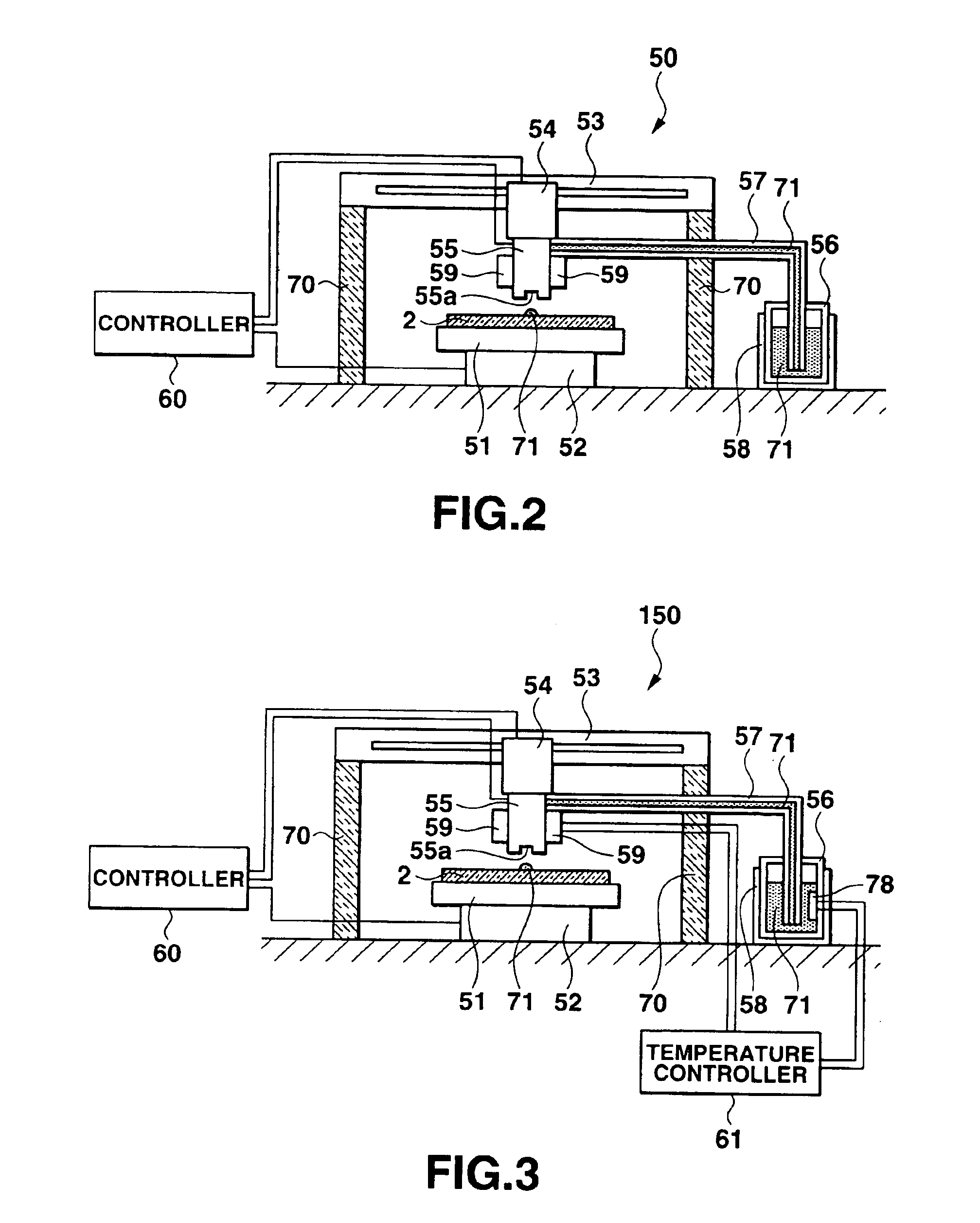 Solution spray apparatus and solution spray method