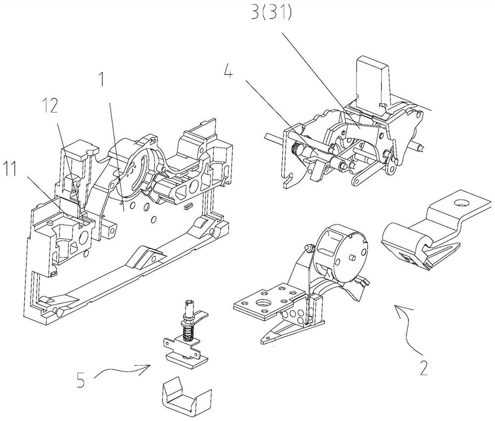 Magnetic release and circuit breaker having same