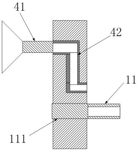 Multifunctional bird repelling device for cross arm of power transmission tower