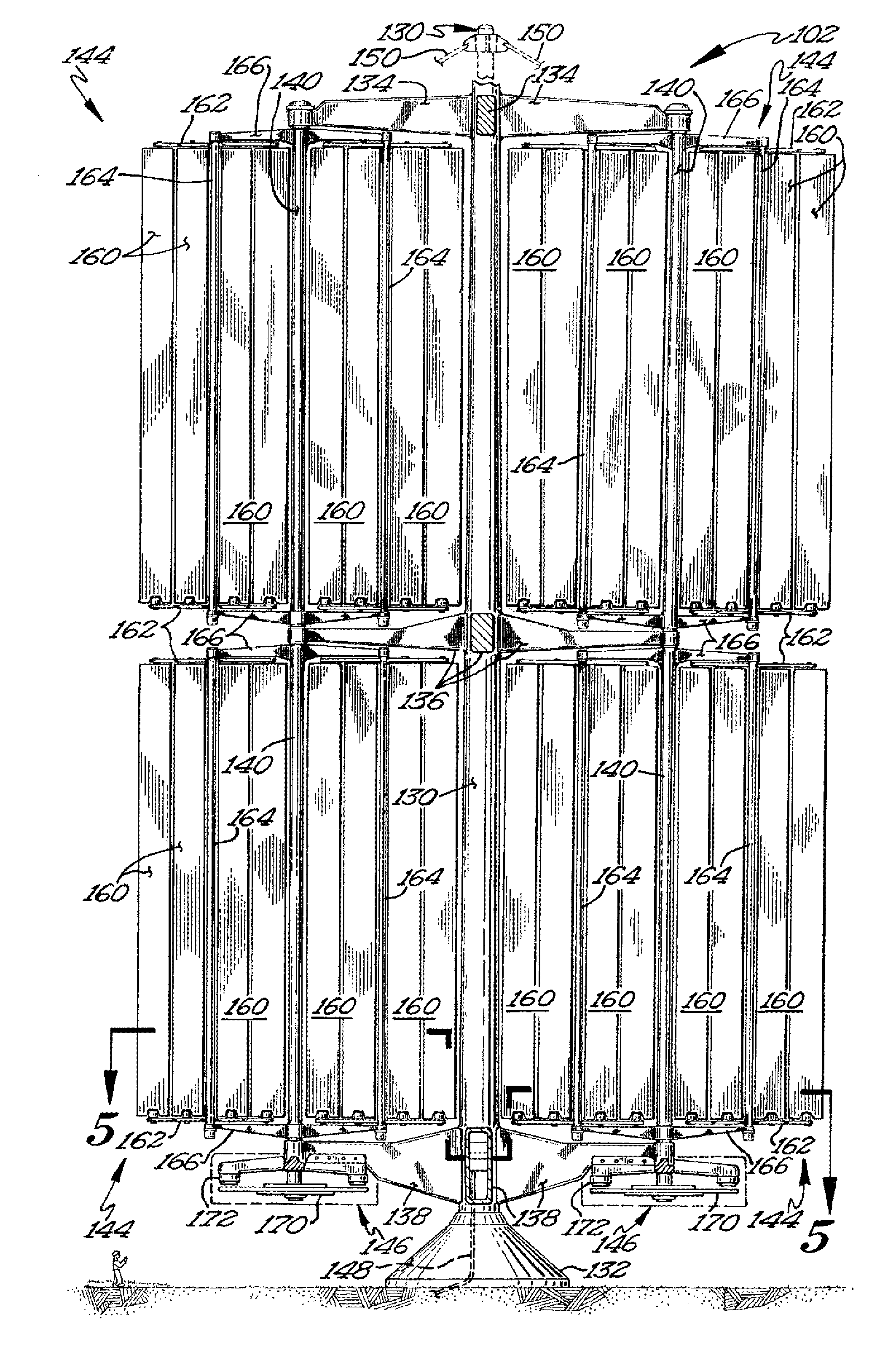 Vertical axis wind turbine