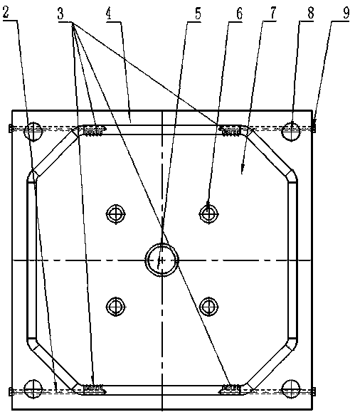 Efficient washing filter plate and filtering and washing method thereof