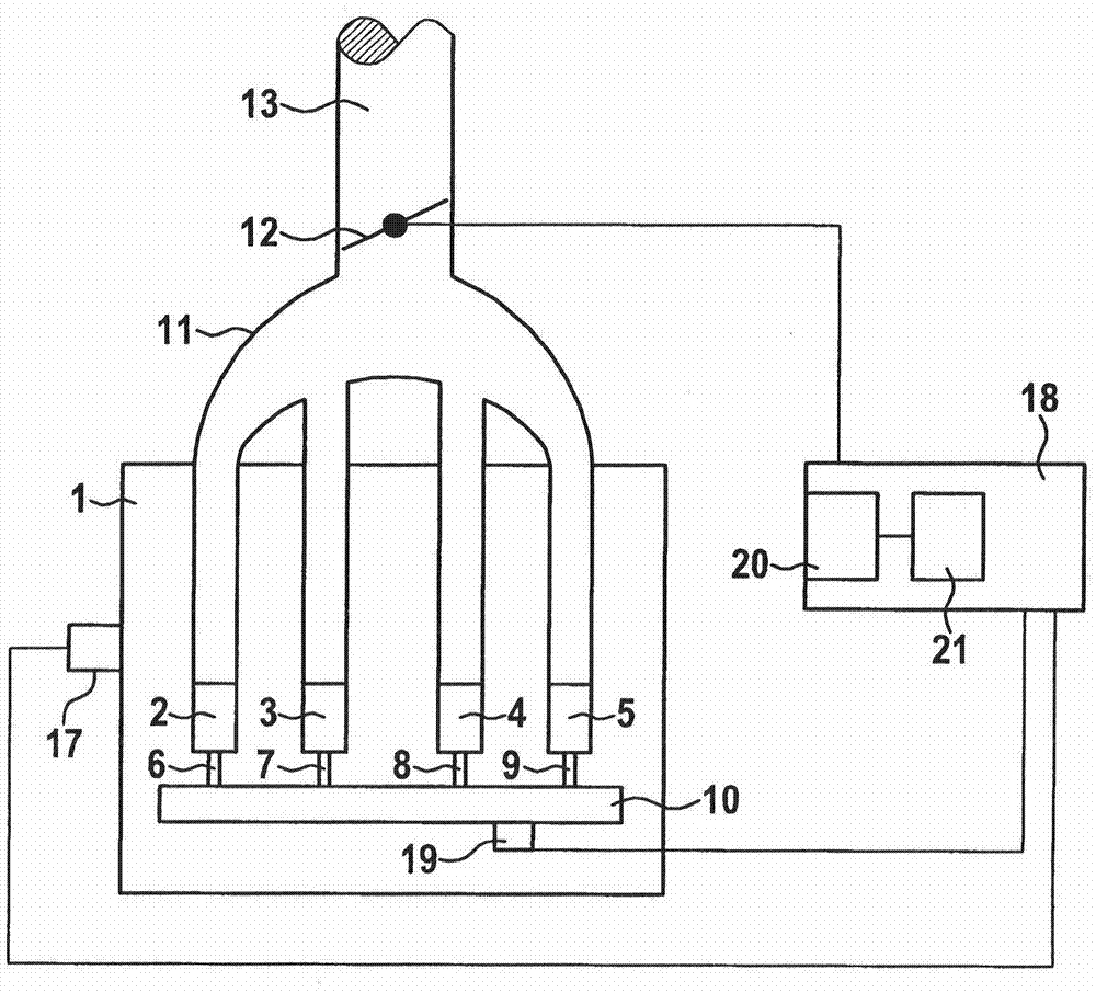 Method and apparatus for recognizing knocking of an internal combustion engine, preferably of a gasoline engine