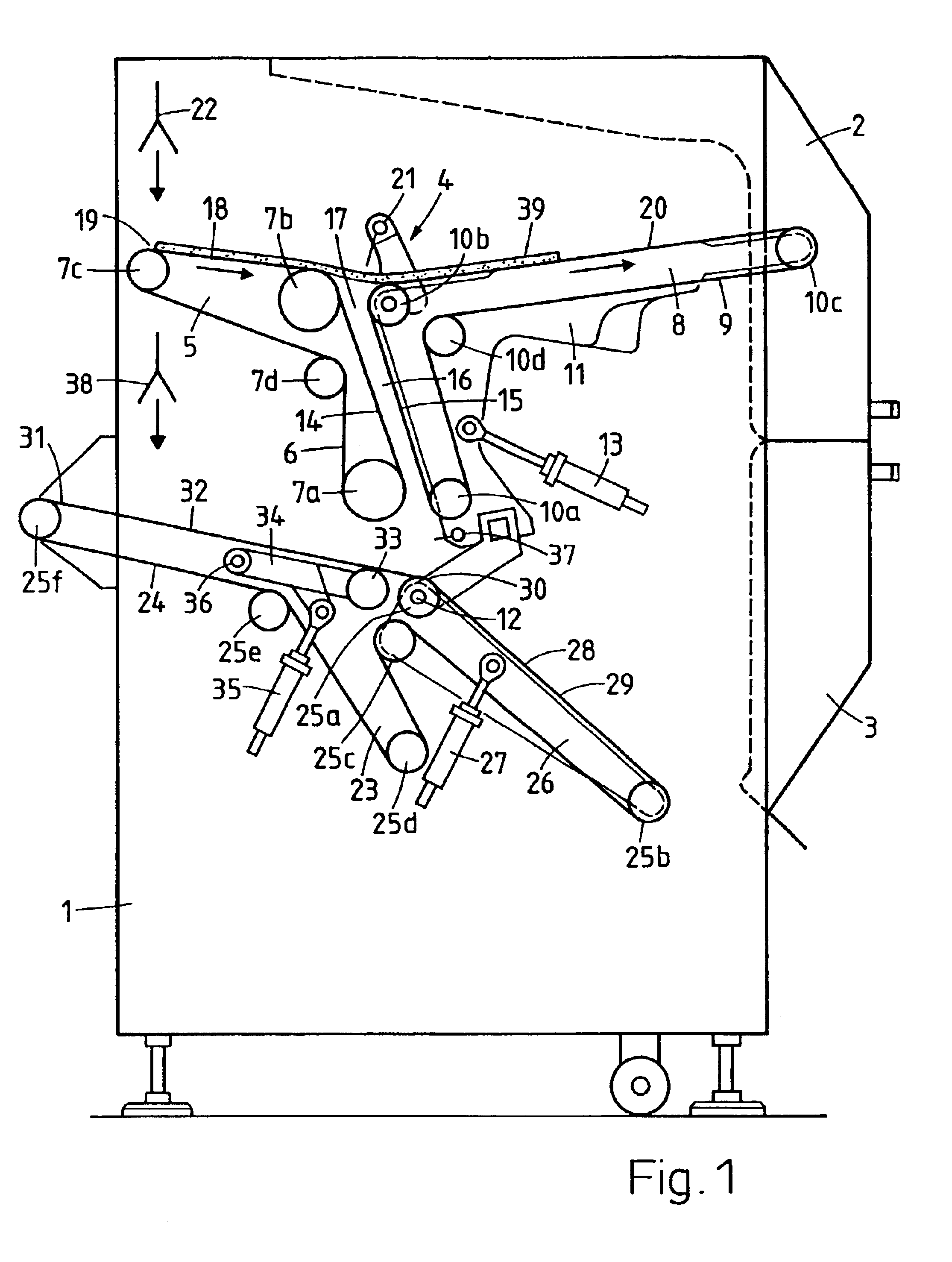 Folding apparatus for folding pieces of linen