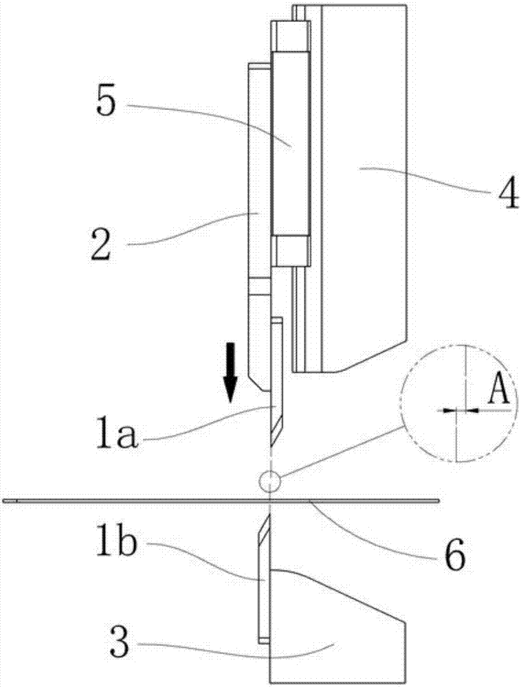 Adhesive tape cutting mechanism and method thereof