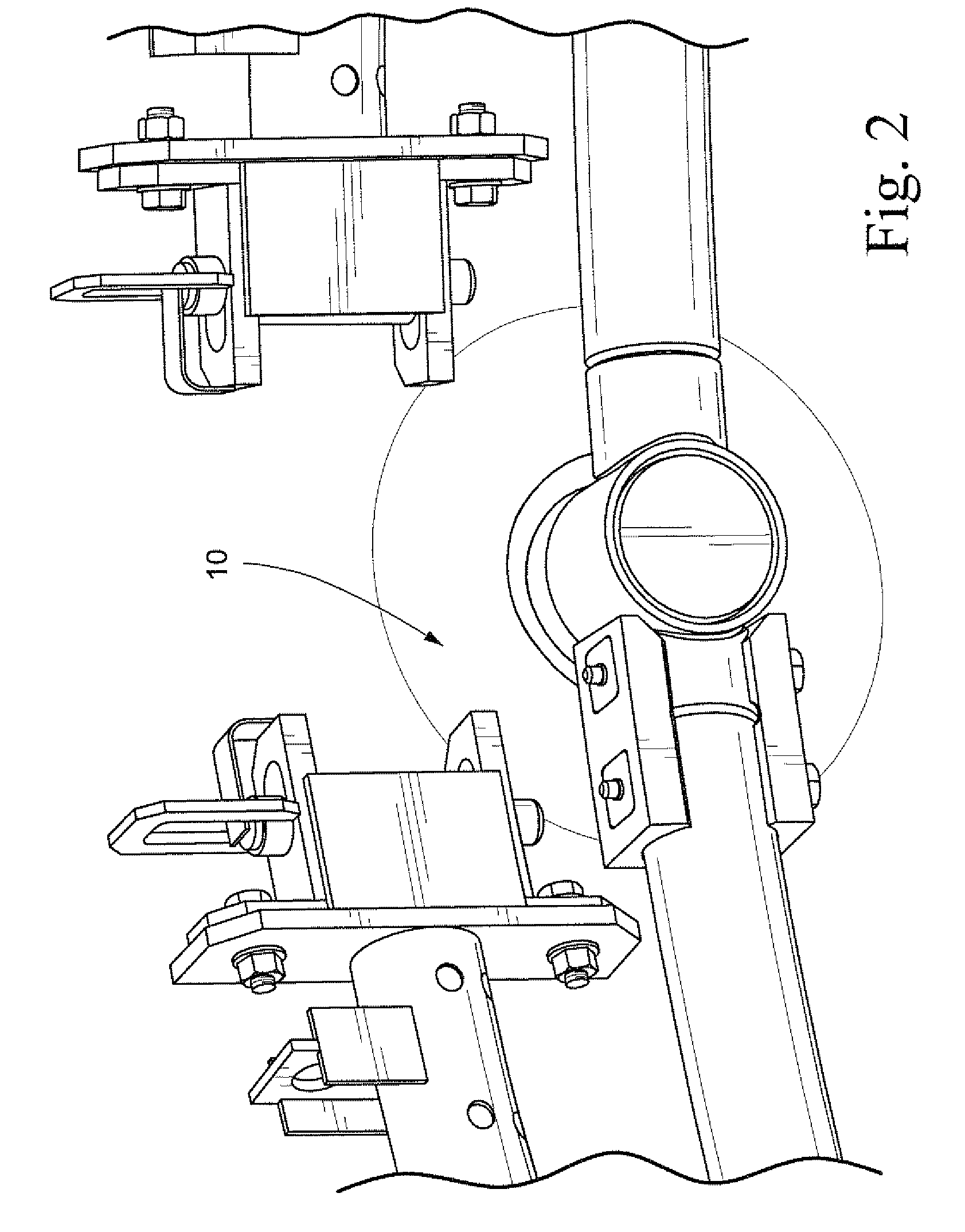 Apparatus and method for repairing a core spray line pipe weld joint