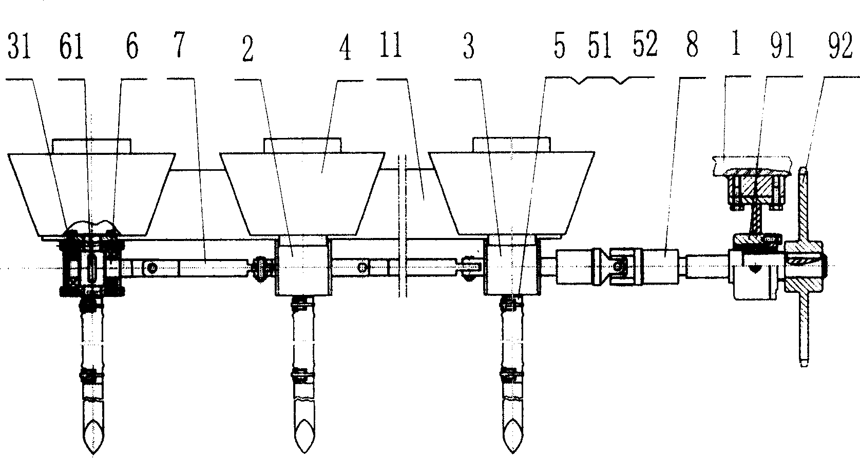 Vehicular dynamic synchronization seeding device for desert vegetation