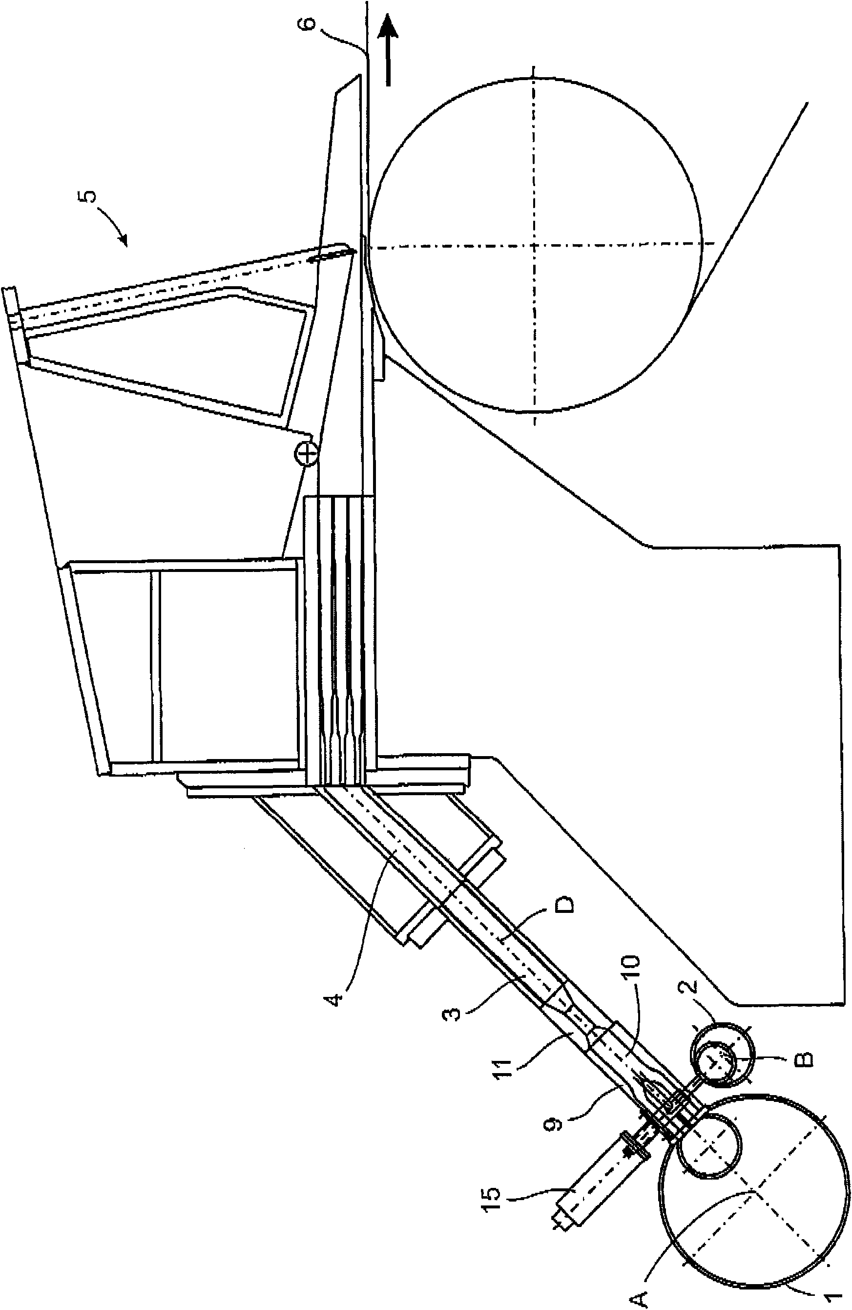 Assembly on paper machines for setting a surface weight cross-section