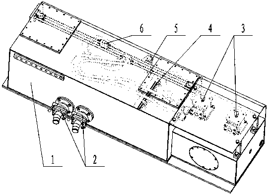 Self-adaptive floating breathing device and breathing oil tank with same