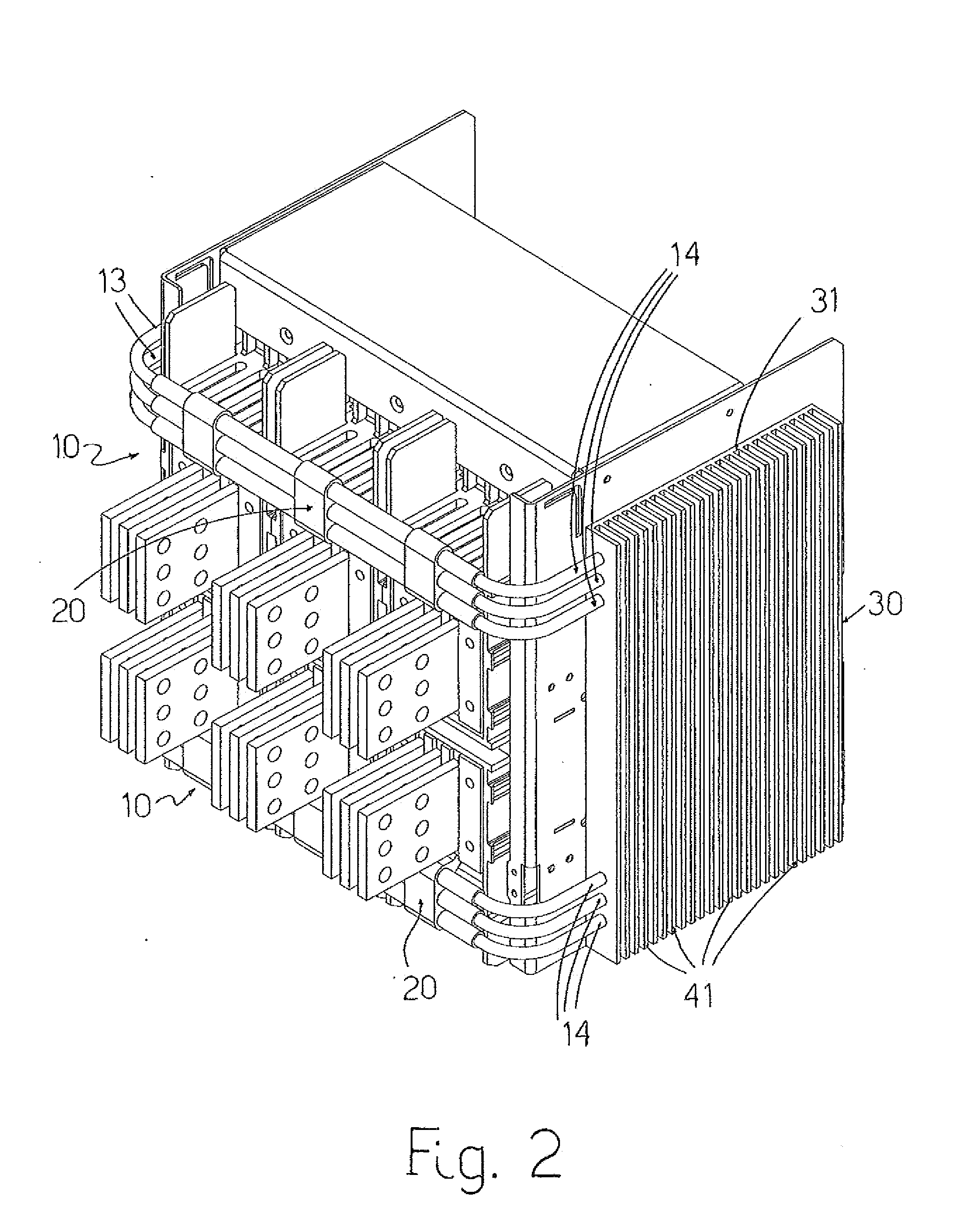 Cooling Device For A Circuit Breaker And Circuit Breaker Comprising Such Device