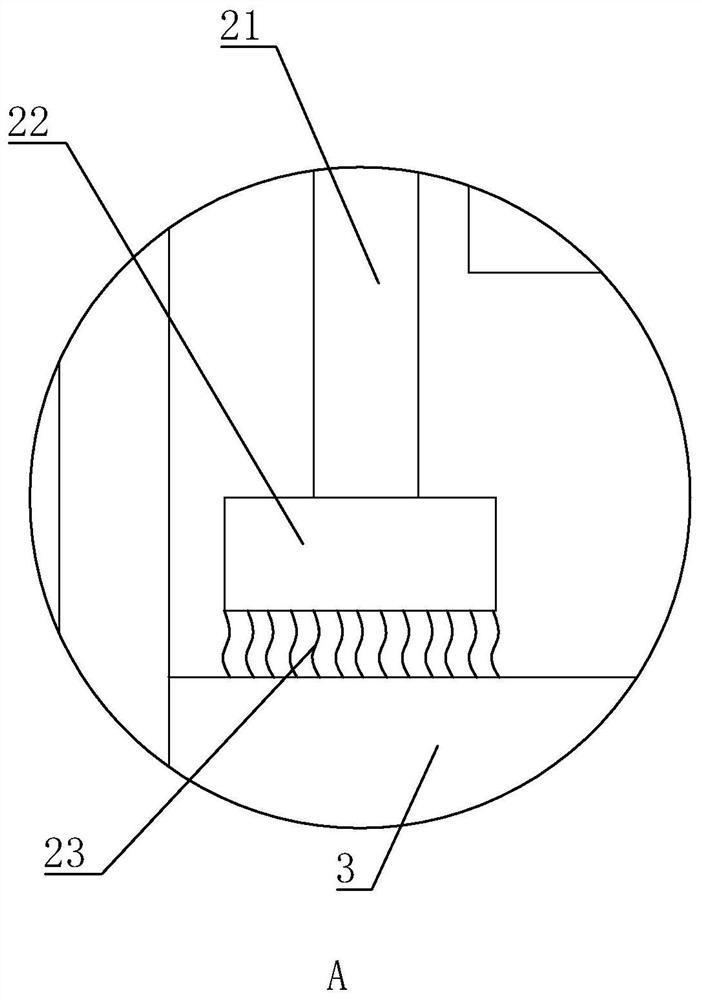 Circulating device for treating wastewater