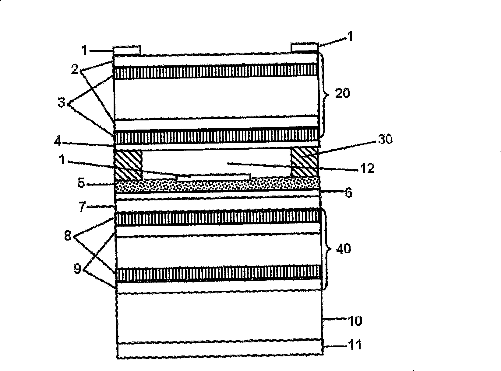 Cantilever beam type wavelength-tunable vertical-cavity surface emitting laser structure and its manufacturing method