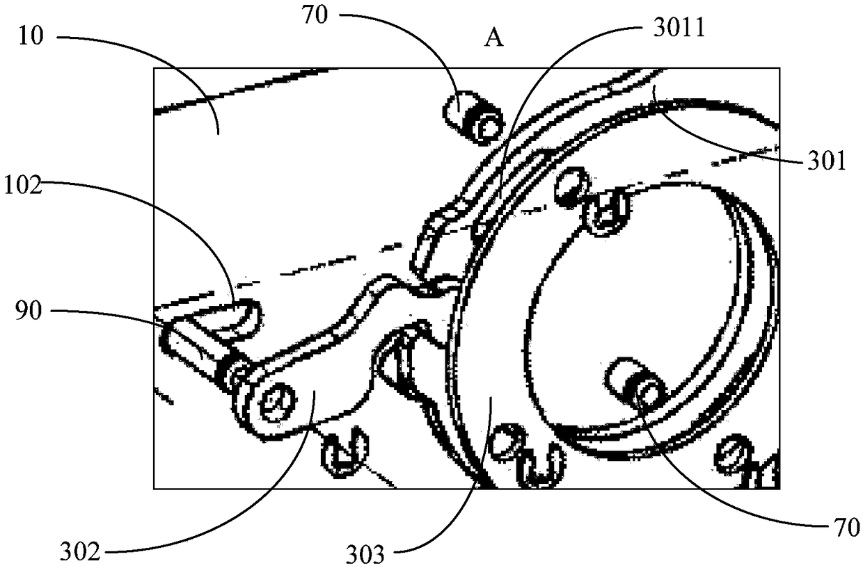 Novel drawing and hanging mechanism for tractor and tractor with mechanism