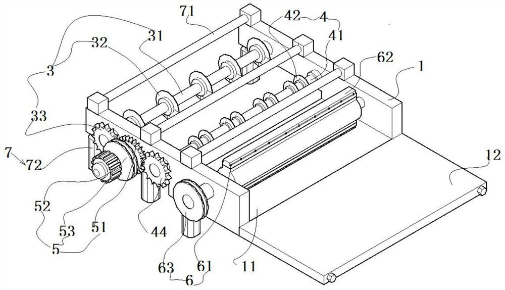 Paper printed material manufacturing equipment and using method thereof