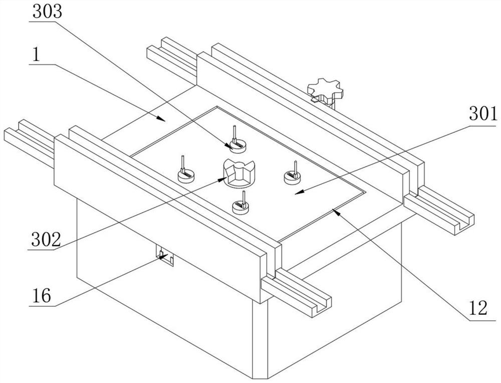 Automatic continuous injection molding machine tool for silica gel products