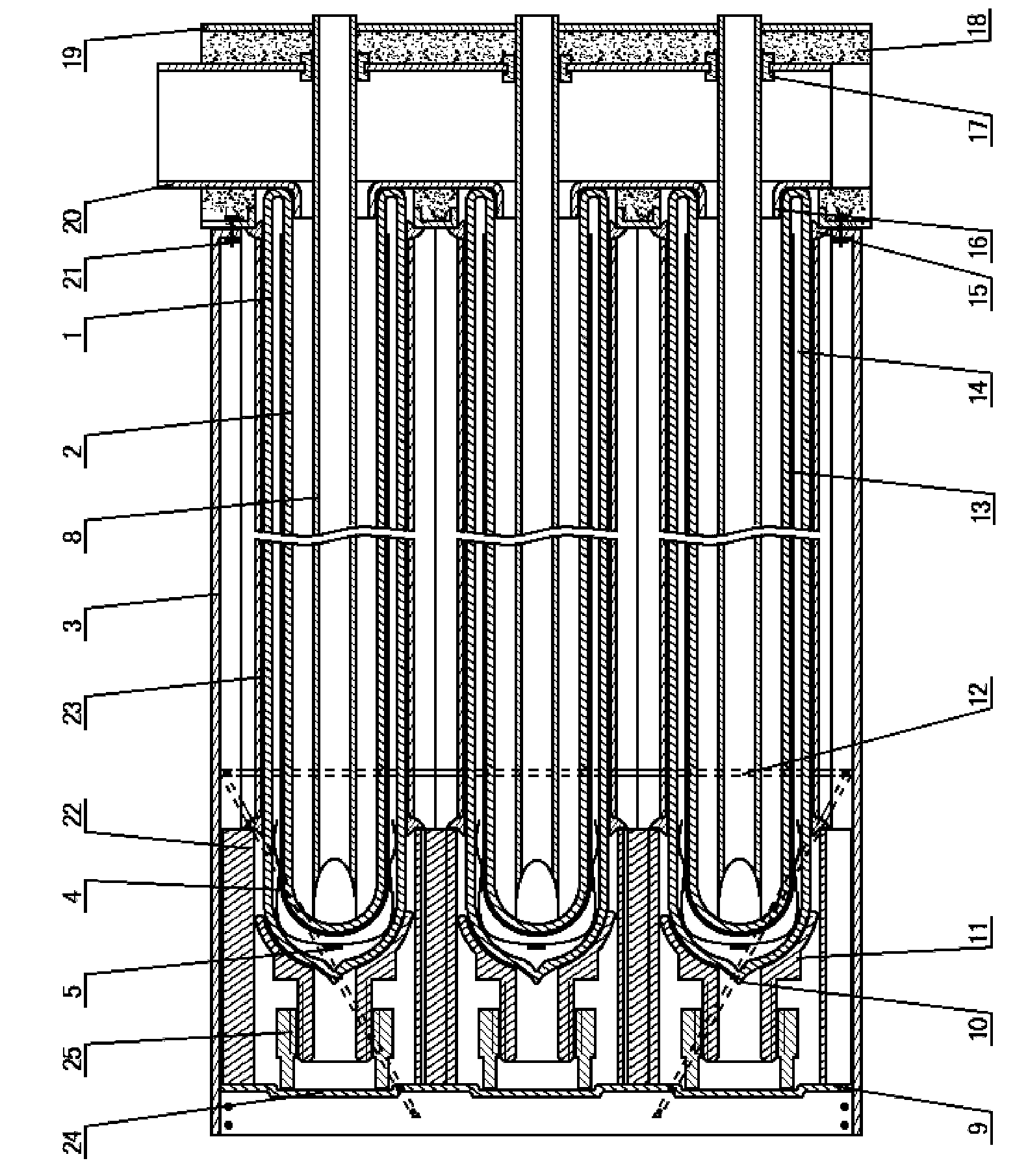 Heat collecting pipe solar and wind heat collector with air duct pipe nozzle positioning, transversal inserting, sealed arranging and jacking installation