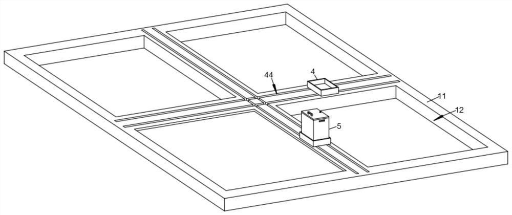 High-survival-rate marine fish lifting and transporting device