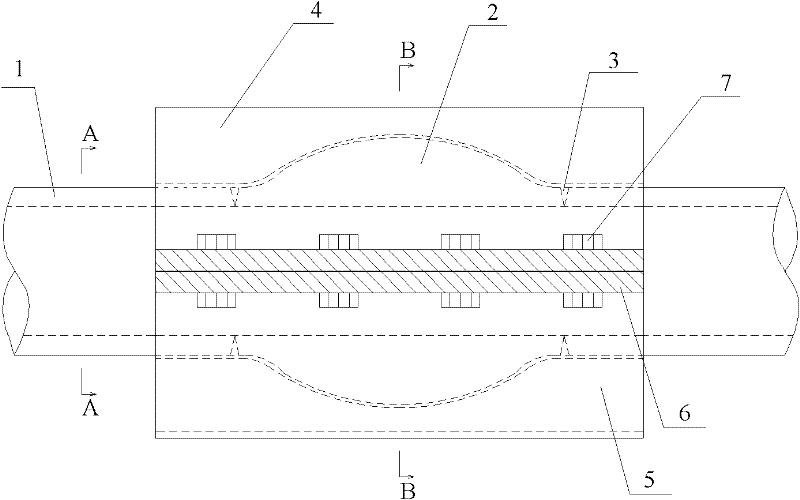 Submarine pipeline bending arrestor with stability support and fixing method thereof