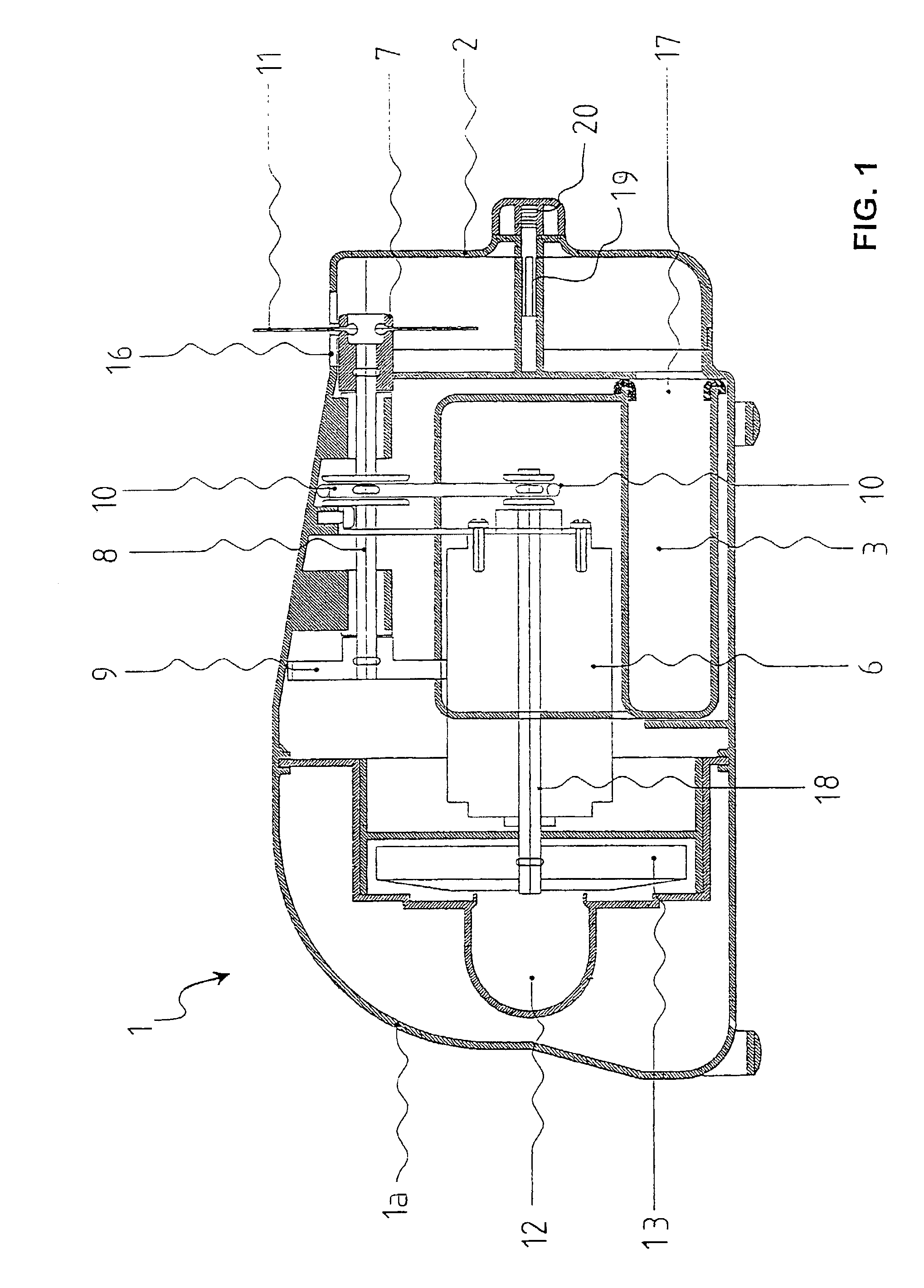 Cleaning apparatus for hair brushes and combs