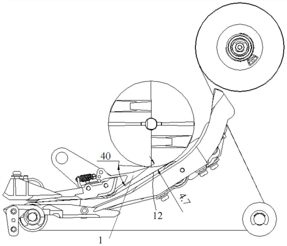 Financial deposit equipment and its temporary storage module for financial deposit equipment