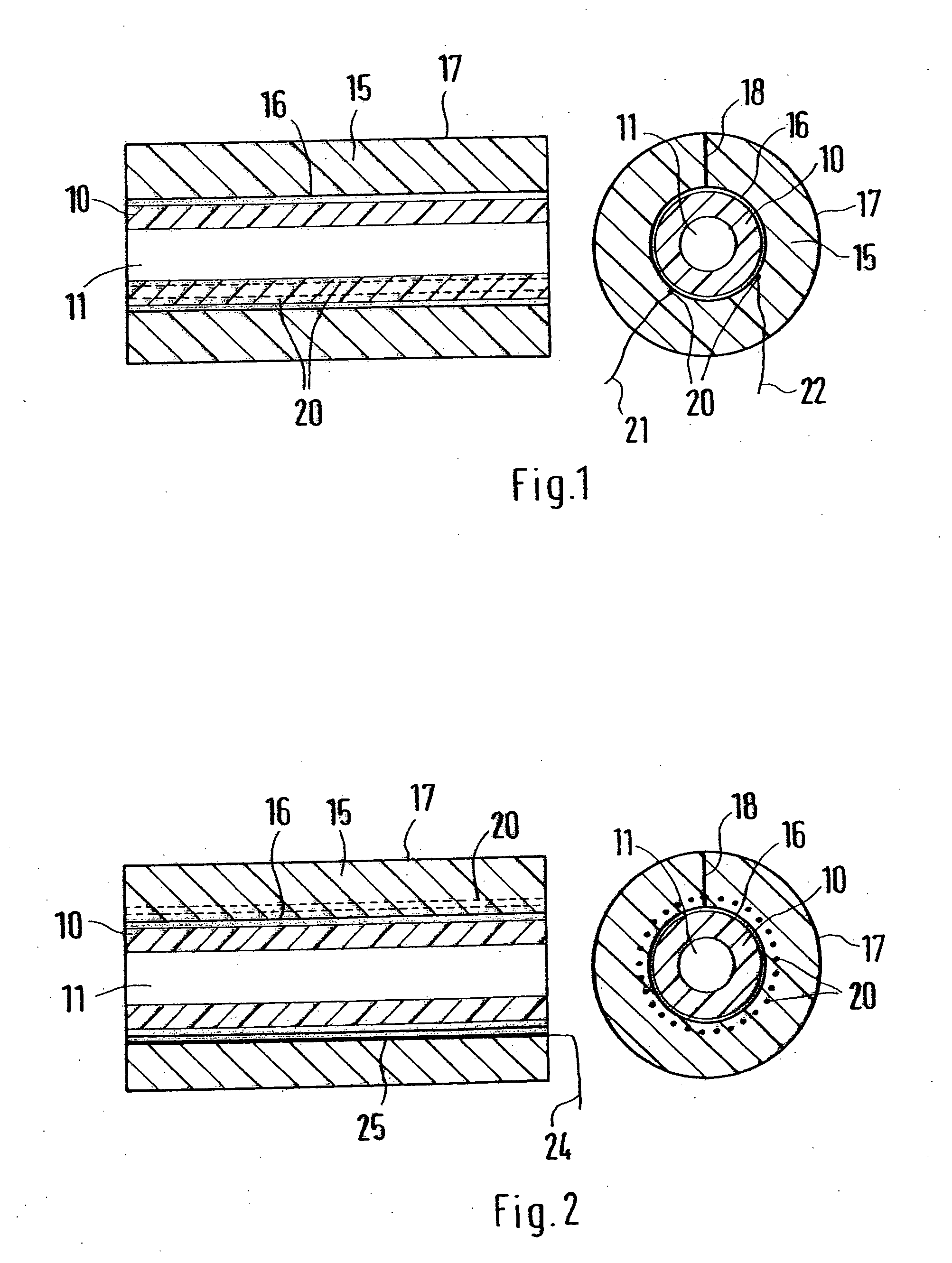 Method for the detection of leaks in components conducting liquids and device for executing the method