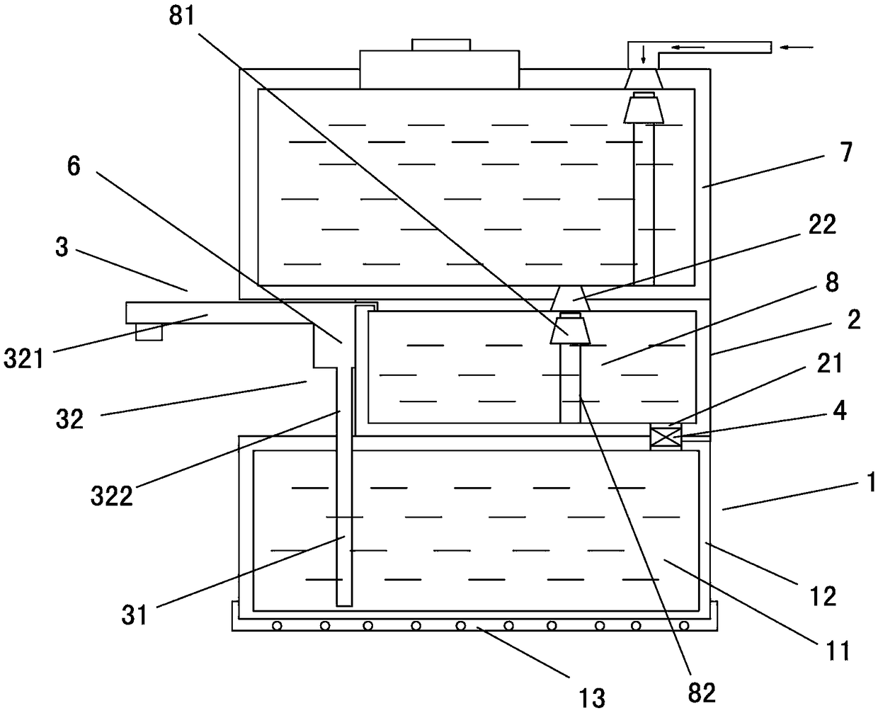 Water heating device with automatic replenishment