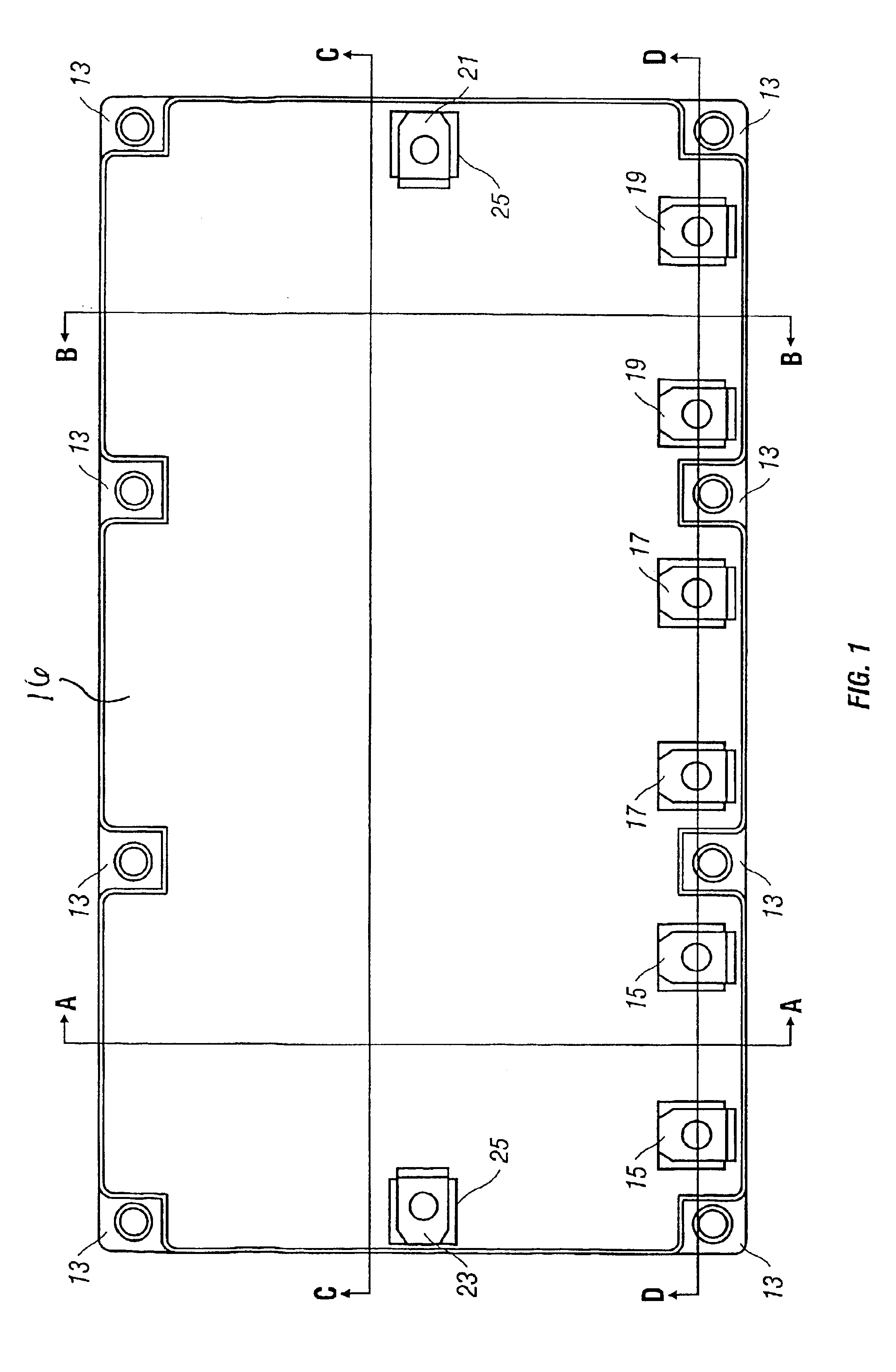 Substrate-level DC bus design to reduce module inductance