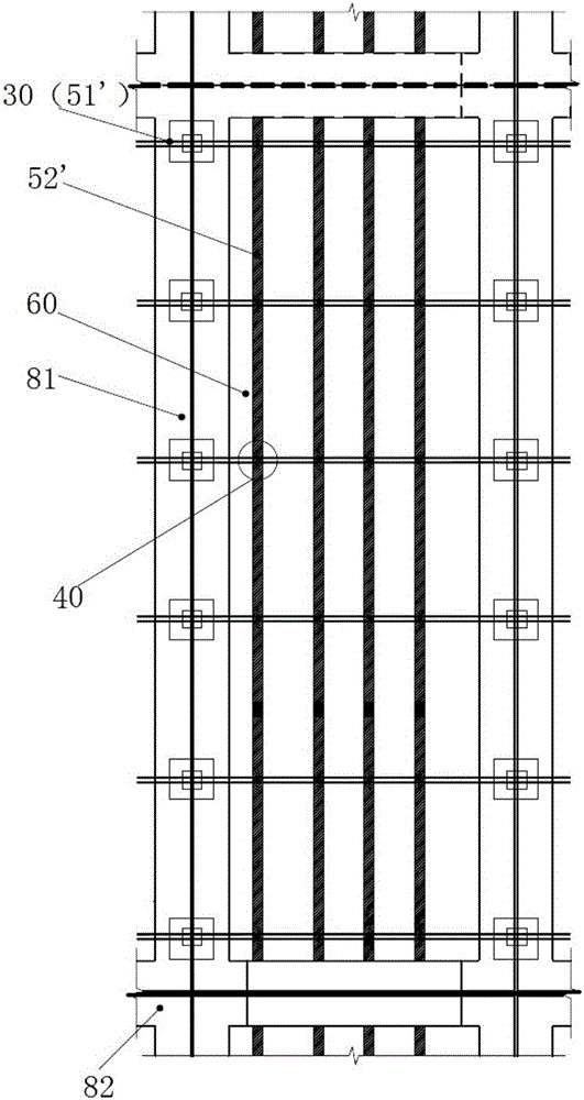 Slab supporting construction method and construction device by reversely suspending template