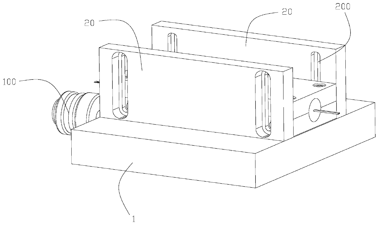 Edge cutting device for suspension rubber washer