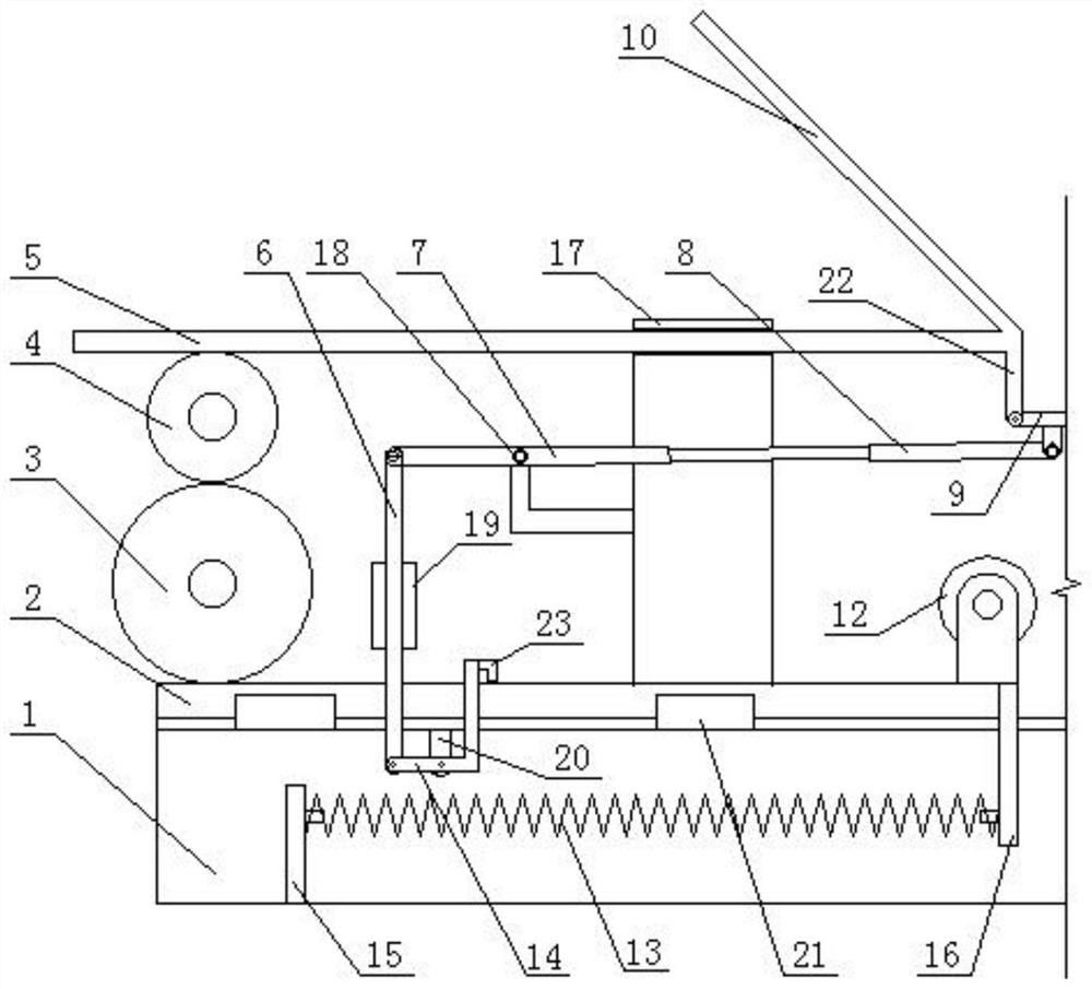 Roller carrier capable of automatically adapting to rolling shaft and automatically locking and application method of roller carrier