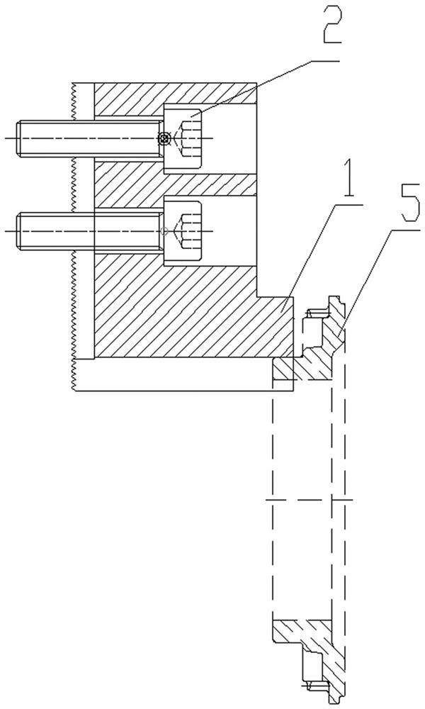 Gear ring turning clamp with axial positioning structure